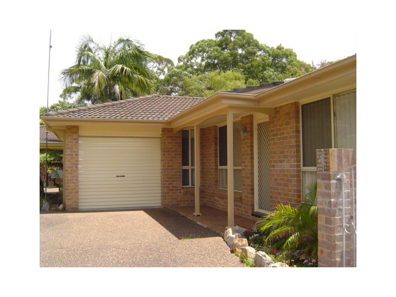 1/176 The Round Drive, Avoca Beach NSW 2251