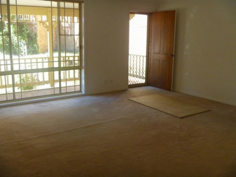 2/21 Charles Kay Drive, Terrigal NSW 2260