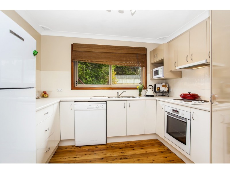 18 Tall Timbers Road, Wamberal NSW 2260