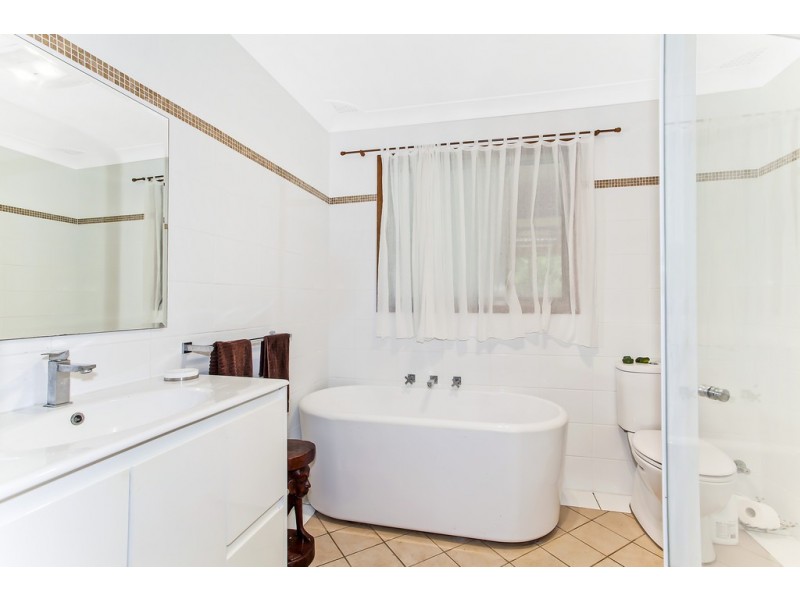 18 Tall Timbers Road, Wamberal NSW 2260