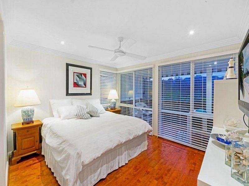 25 Tramway Road, North Avoca NSW 2260