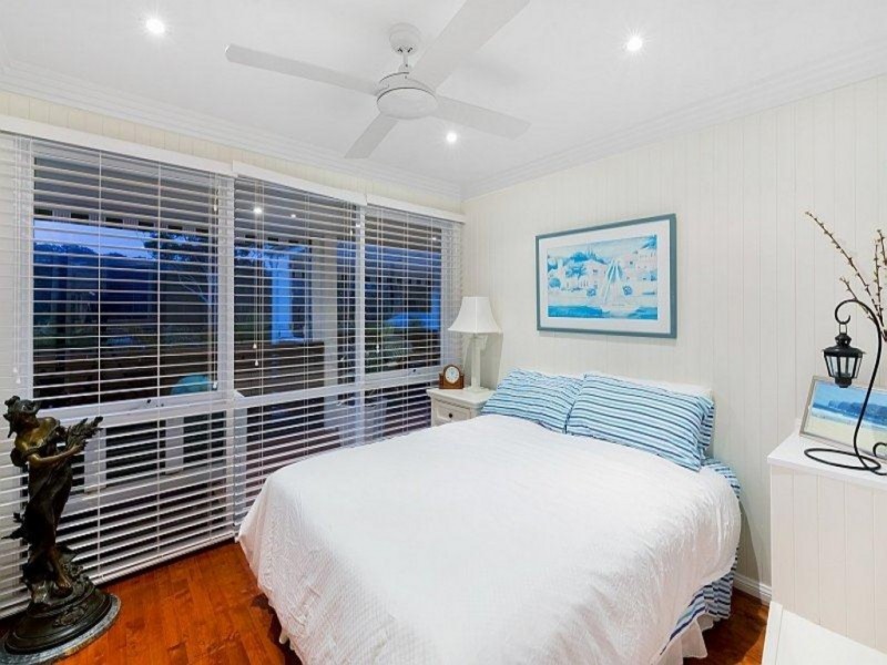 25 Tramway Road, North Avoca NSW 2260