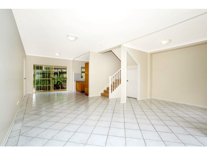 1/22 Ena Street, Terrigal NSW 2260