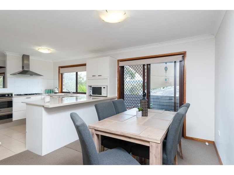 16 Baronga Road, Avoca Beach NSW 2251