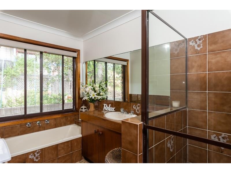 16 Baronga Road, Avoca Beach NSW 2251