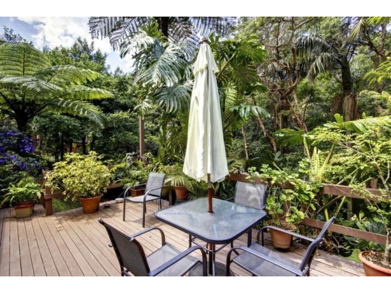 9 Palmgrove Place, North Avoca NSW 2260