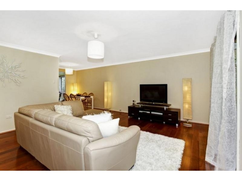 9 Palmgrove Place, North Avoca NSW 2260