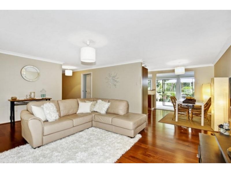 9 Palmgrove Place, North Avoca NSW 2260