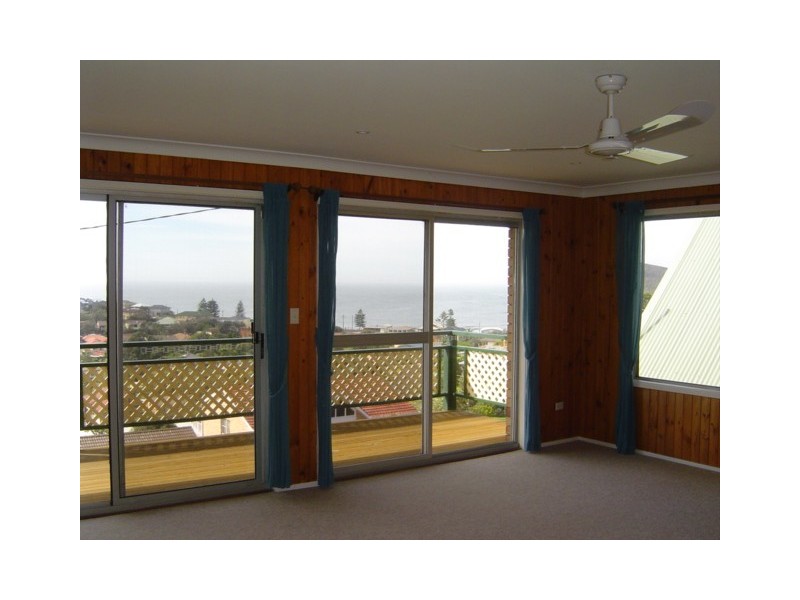 21A Fiesta Cres, Copacabana NSW 2251