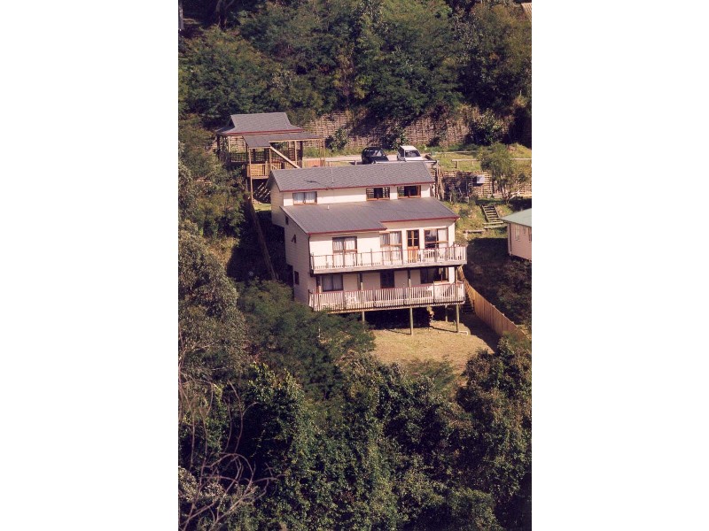 21 Solander, Avoca Beach NSW 2251