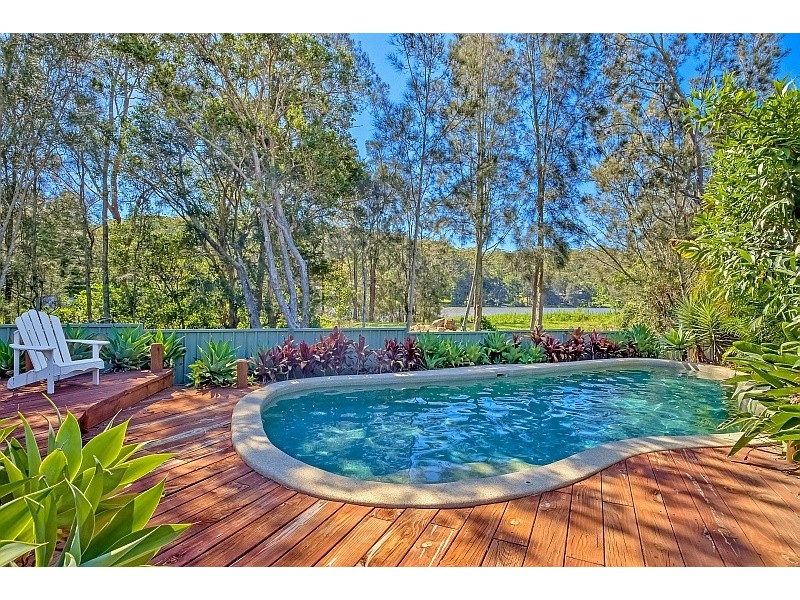 173A The Round Drive, Avoca Beach NSW 2251