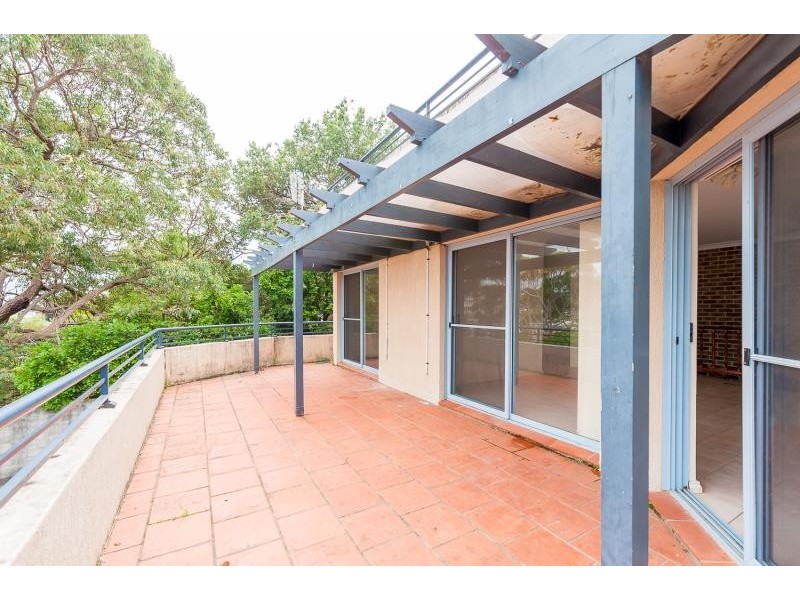 1/10 Maroomba Road, Terrigal NSW 2260