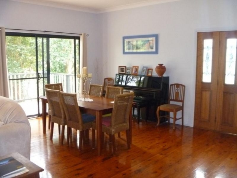 15 Peel, Avoca Beach NSW 2251