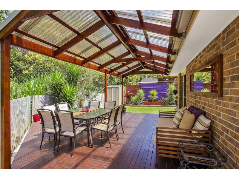 2/176 The Round Drive, Avoca Beach NSW 2251