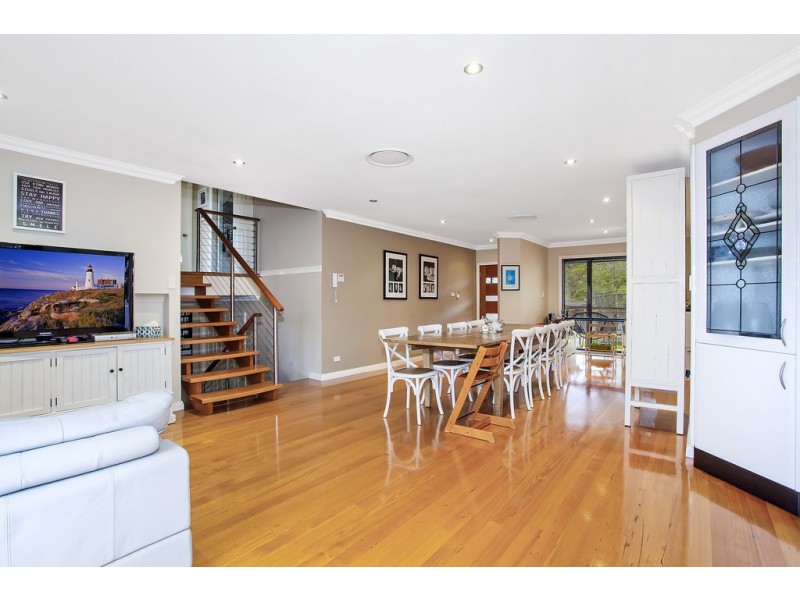 21 Dillon Road, Wamberal NSW 2260