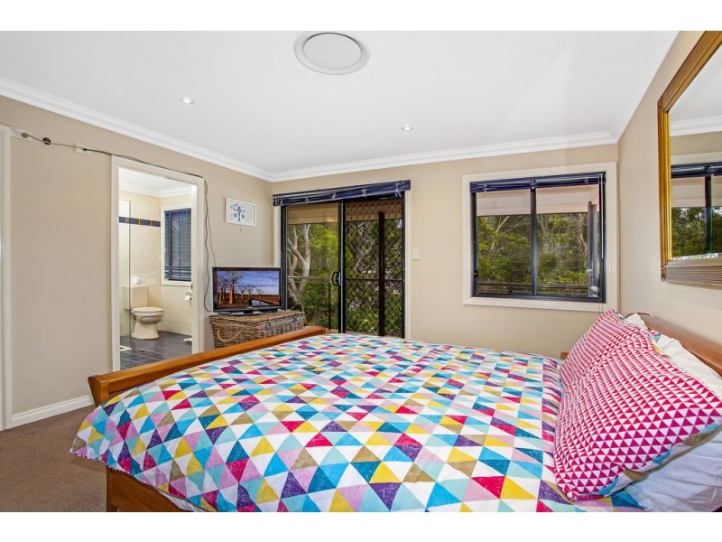 21 Dillon Road, Wamberal NSW 2260