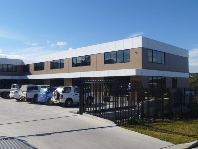 Unit 2, 1 Sailfind Place, Somersby NSW 2250