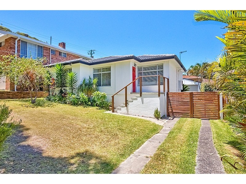 9 Cabarita Street, Wamberal NSW 2260