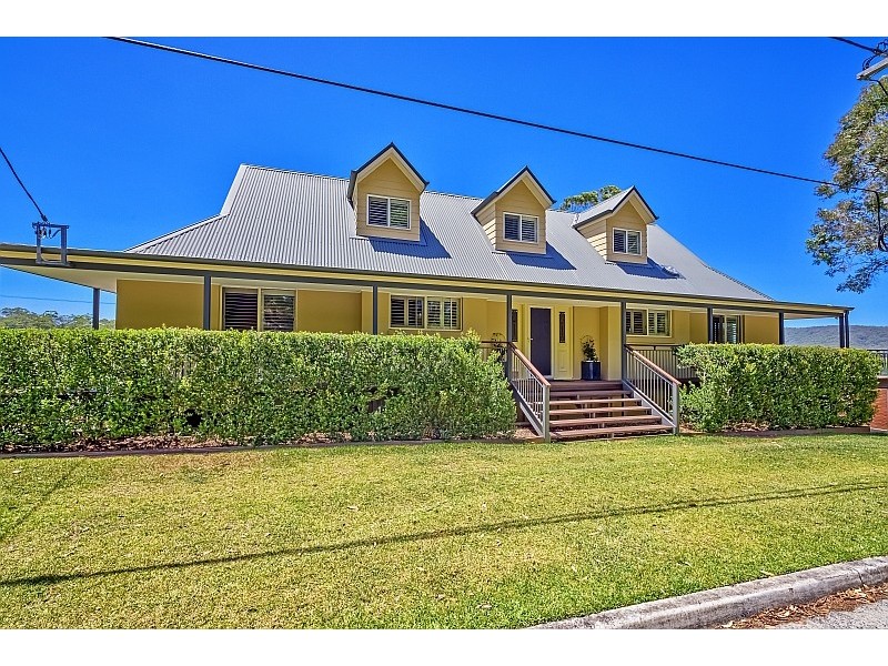 2 Digby Road, Springfield NSW 2250