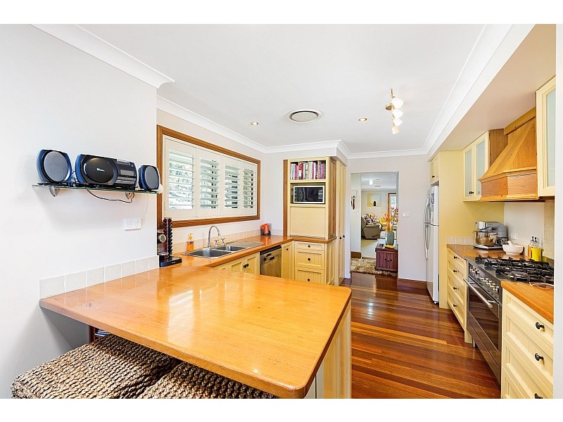 2 Digby Road, Springfield NSW 2250