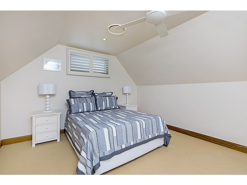 2 Digby Road, Springfield NSW 2250