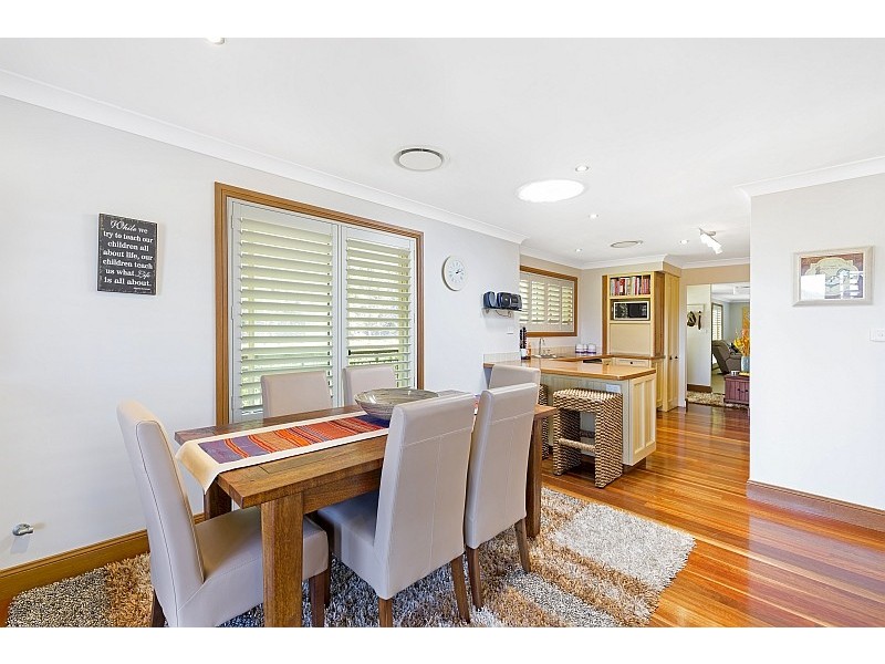 2 Digby Road, Springfield NSW 2250