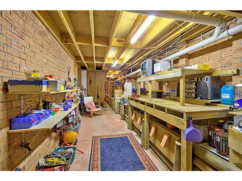 2 Digby Road, Springfield NSW 2250