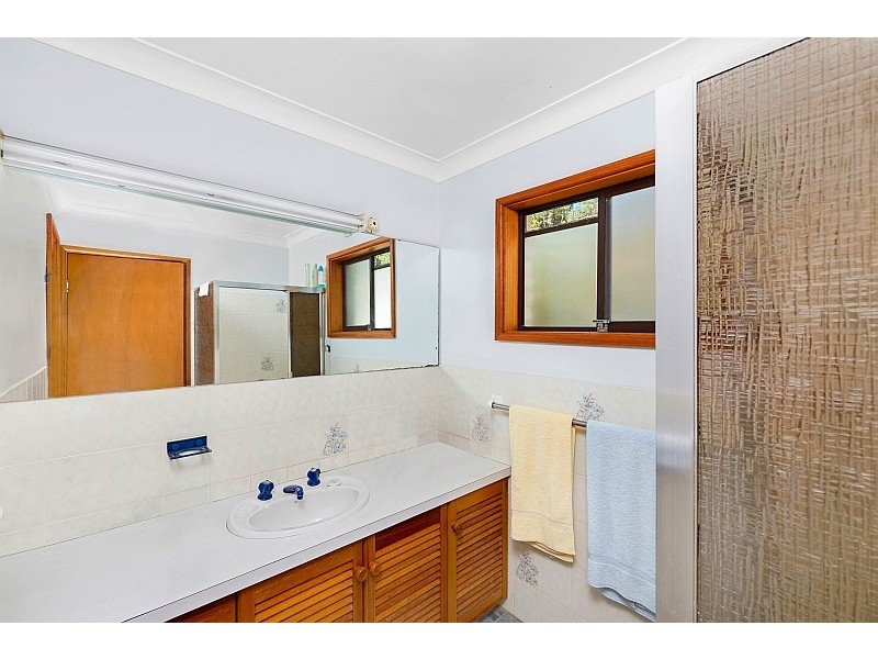 30 Fairscene Crescent, Avoca Beach NSW 2251