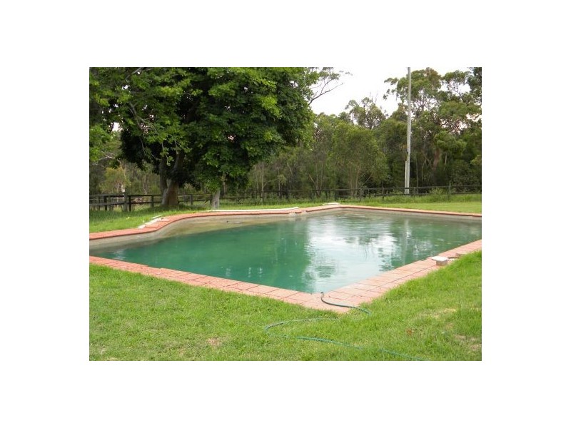 Mangrove Mountain NSW 2250
