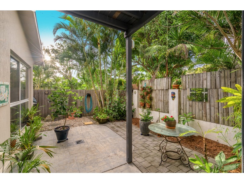 1 BRYCE STREET, Suffolk Park NSW 2481