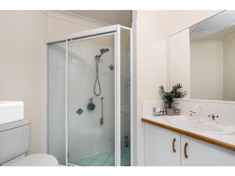 2/50 Armstrong Street, Suffolk Park NSW 2481