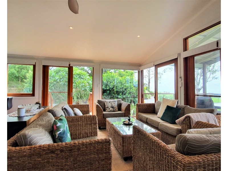 1696 Hinterland Way, Mcleods Shoot NSW 2479