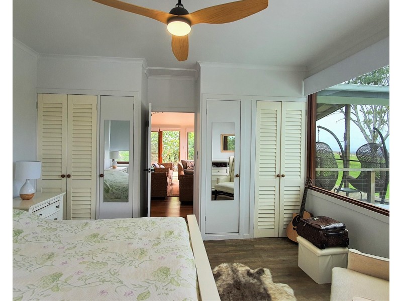 1696 Hinterland Way, Mcleods Shoot NSW 2479