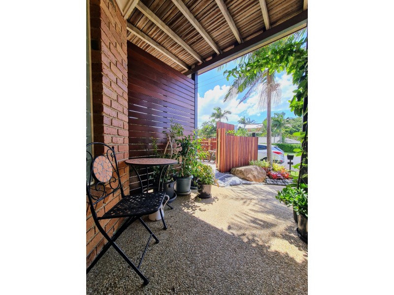 1/74 Teak Circuit, Suffolk Park NSW 2481