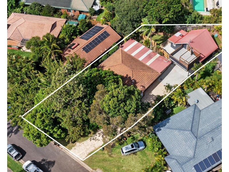 2 MANGO BARK COURT, Suffolk Park NSW 2481