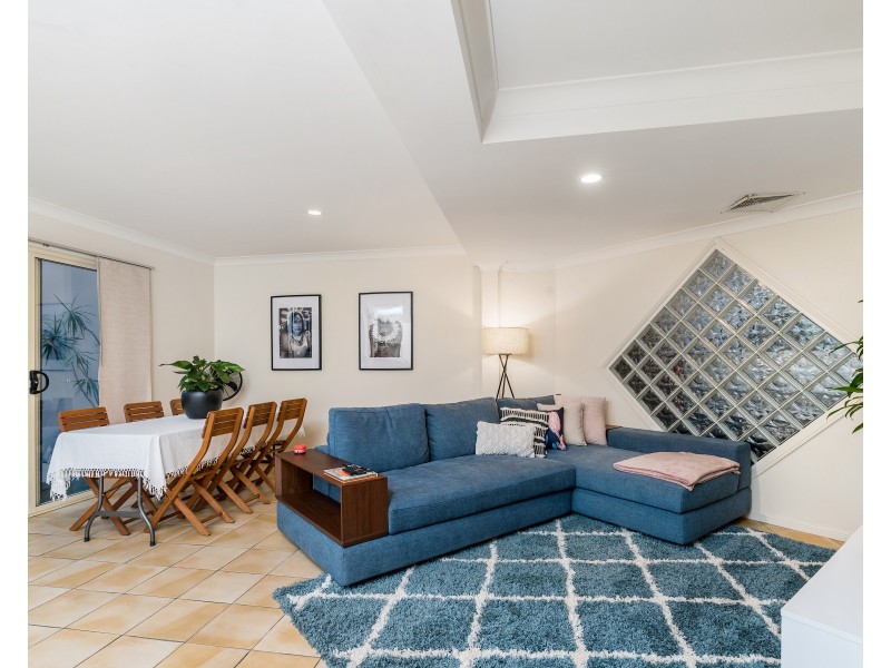 2/50 Armstrong Street, Suffolk Park NSW 2481