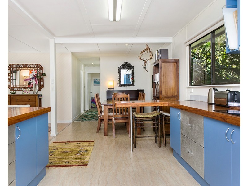 8 Glasgow Street, Suffolk Park NSW 2481