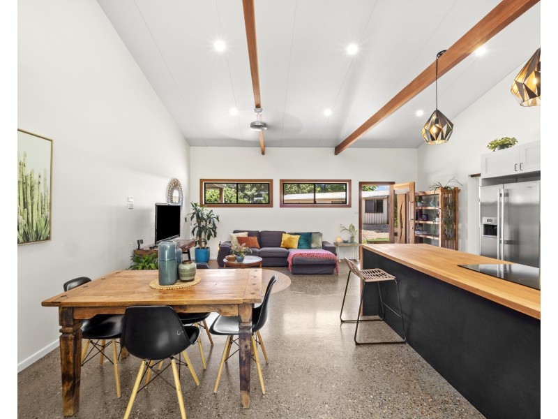 106 CRABBES CREEK ROAD, Crabbes Creek NSW 2483