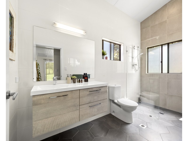 106 CRABBES CREEK ROAD, Crabbes Creek NSW 2483