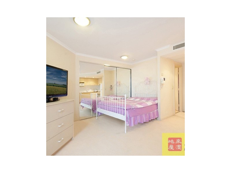 521/2B Help Street, Chatswood NSW 2067