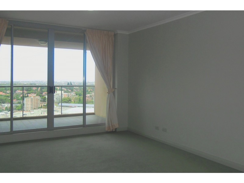 2105/2A Help Street, Chatswood NSW 2067