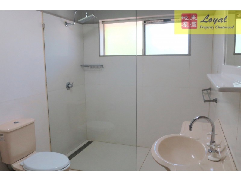 2C Greenfield Avenue, Middle Cove NSW 2068