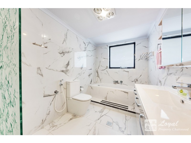 46 Carnarvon Drive, Frenchs Forest NSW 2086