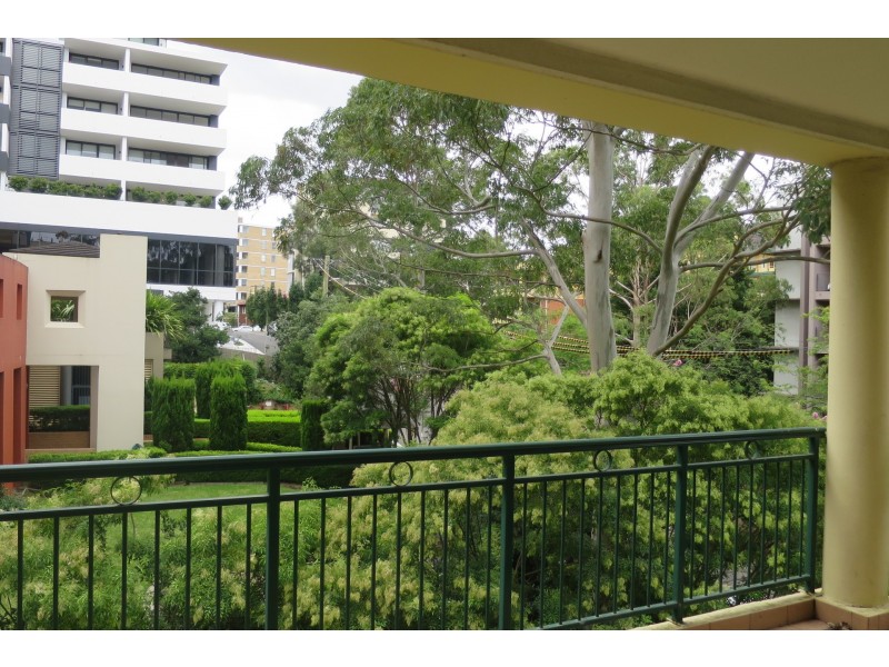 16/7 Freeman Road, Chatswood NSW 2067