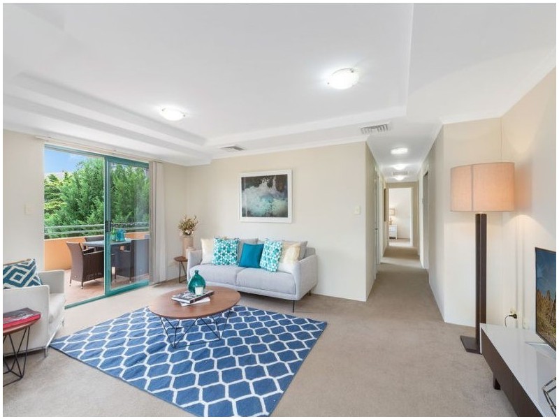25/18 Centennial Avenue, Chatswood NSW 2067