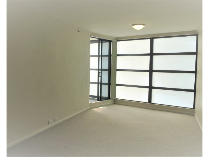 521/1 Sergeants Lane, St Leonards NSW 2065