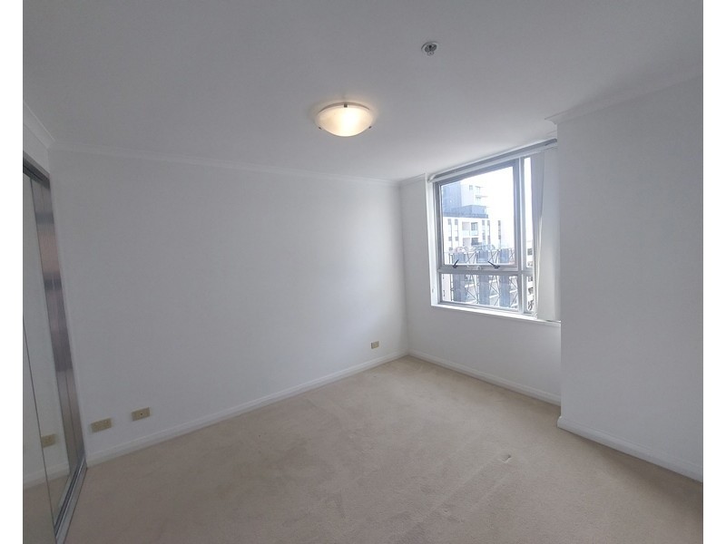 702/2A Help Street, Chatswood NSW 2067