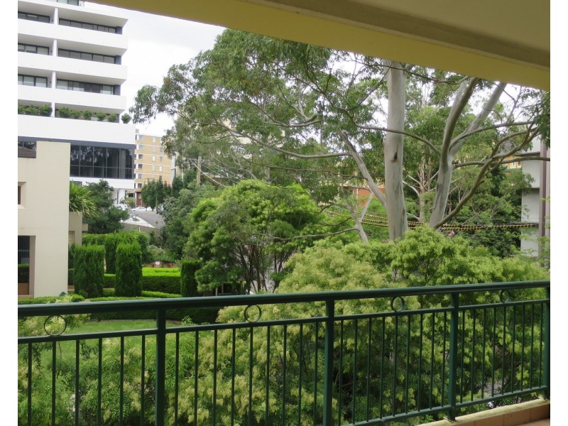 16/7 Freeman Road, Chatswood NSW 2067