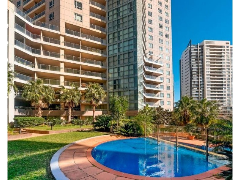 1211/2A Help Street, Chatswood NSW 2067