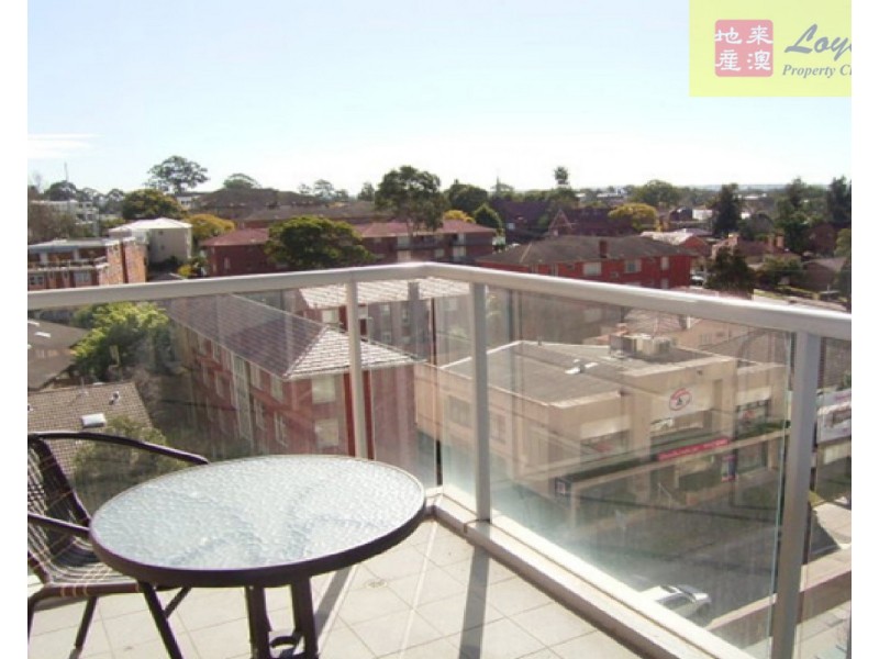 702/2A Help Street, Chatswood NSW 2067